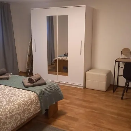 Apartment Lenchy 2 Zagreb Exterior photo